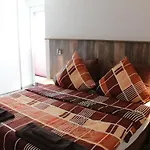 Aparts 3*