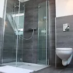 Aparts Aparthotel 3*