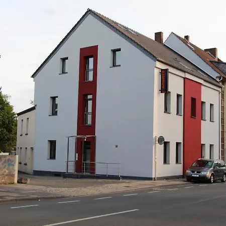 Aparthotel Aparts 3*